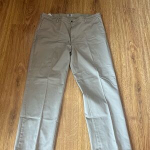 Lee Men's Khaki Chinos